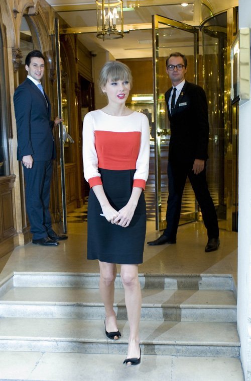 Taylor Swift  Photoshoot