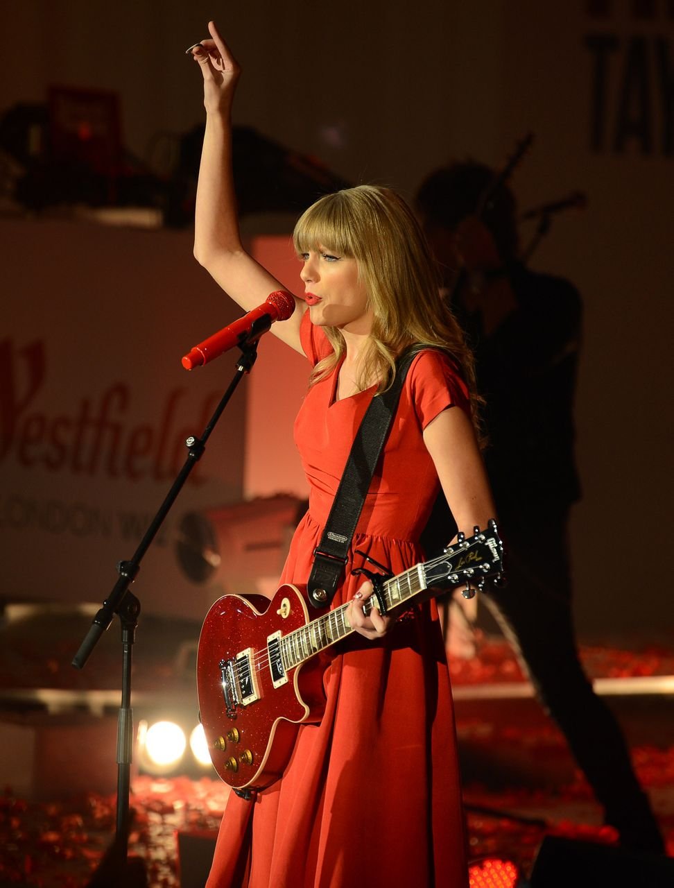 Taylor Swift  Photoshoot