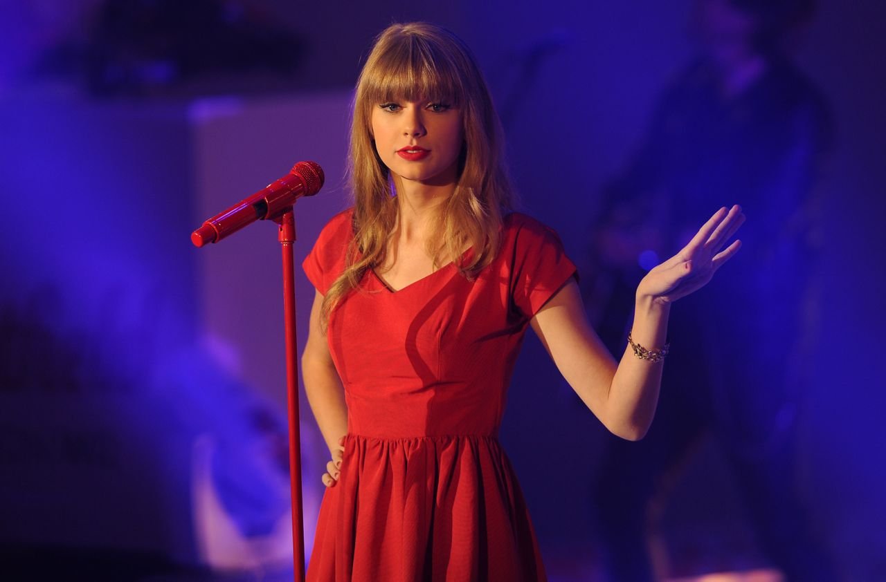 Taylor Swift  Photoshoot