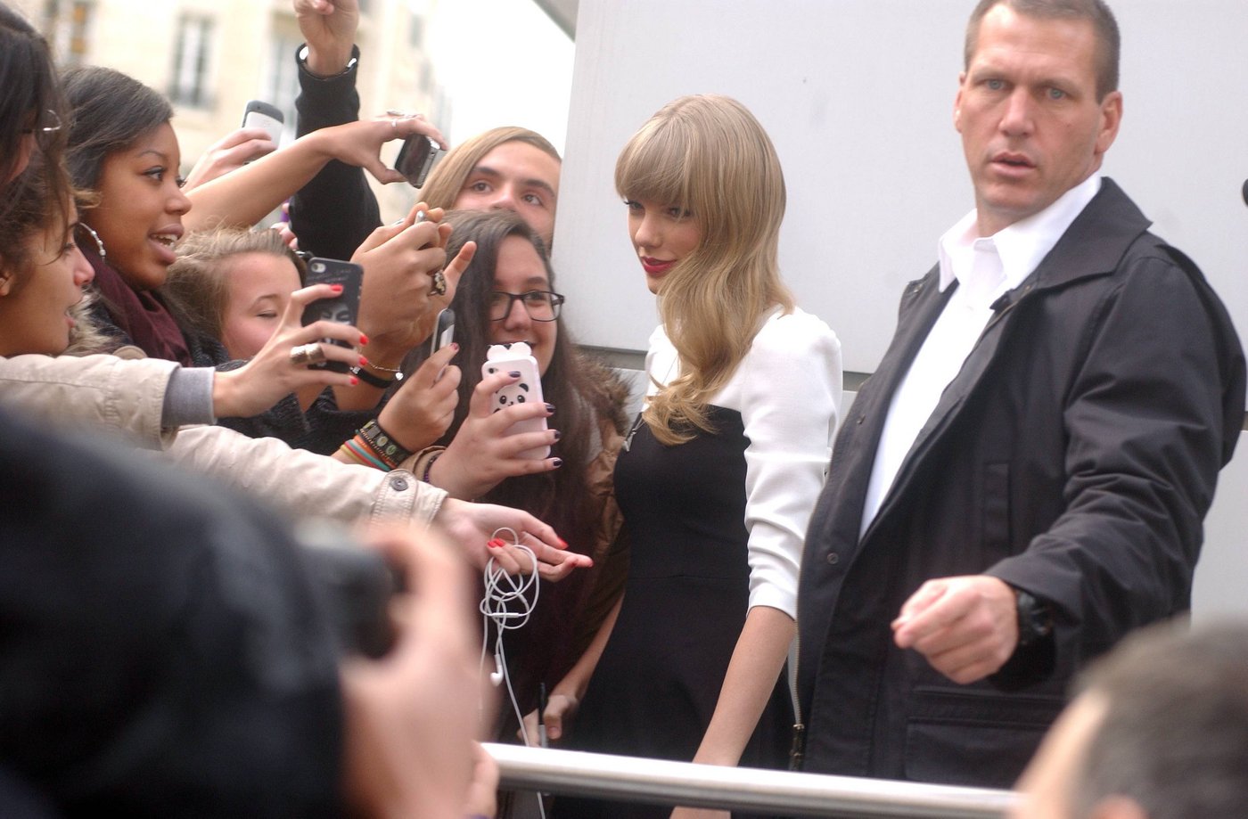 Taylor Swift  Photoshoot