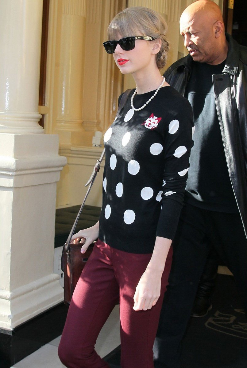 Taylor Swift  Photoshoot