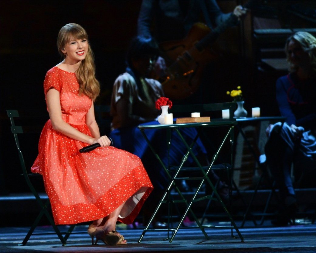 Taylor Swift  Photoshoot