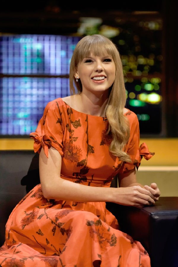 Taylor Swift  Photoshoot