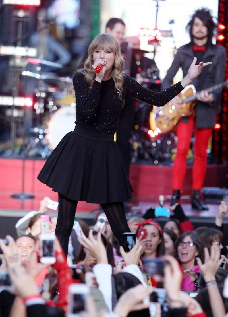 Taylor Swift  Photoshoot