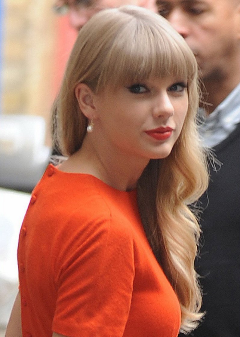 Taylor Swift  Photoshoot
