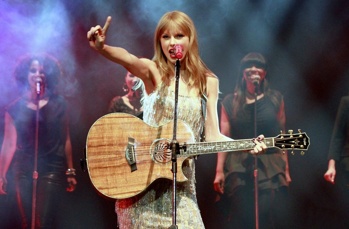 Taylor Swift  Photoshoot