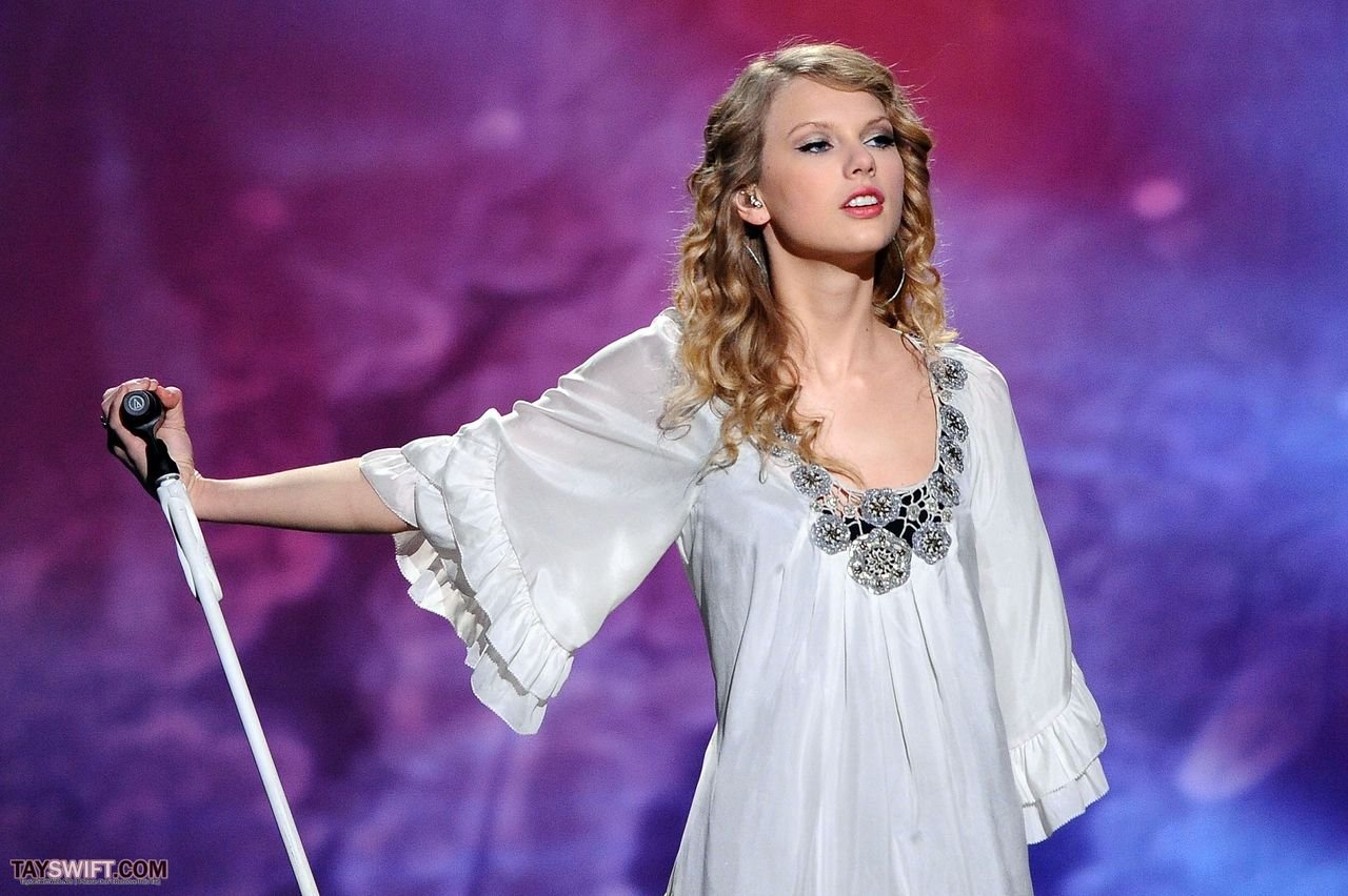 Taylor Swift  Photoshoot