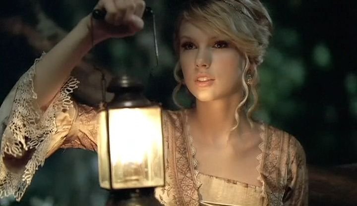 Taylor Swift  Photoshoot