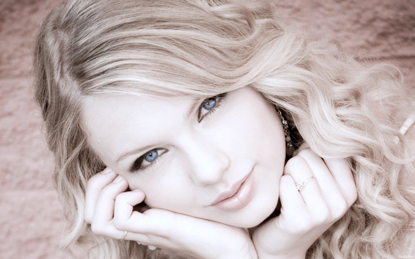 Taylor Swift  Photoshoot