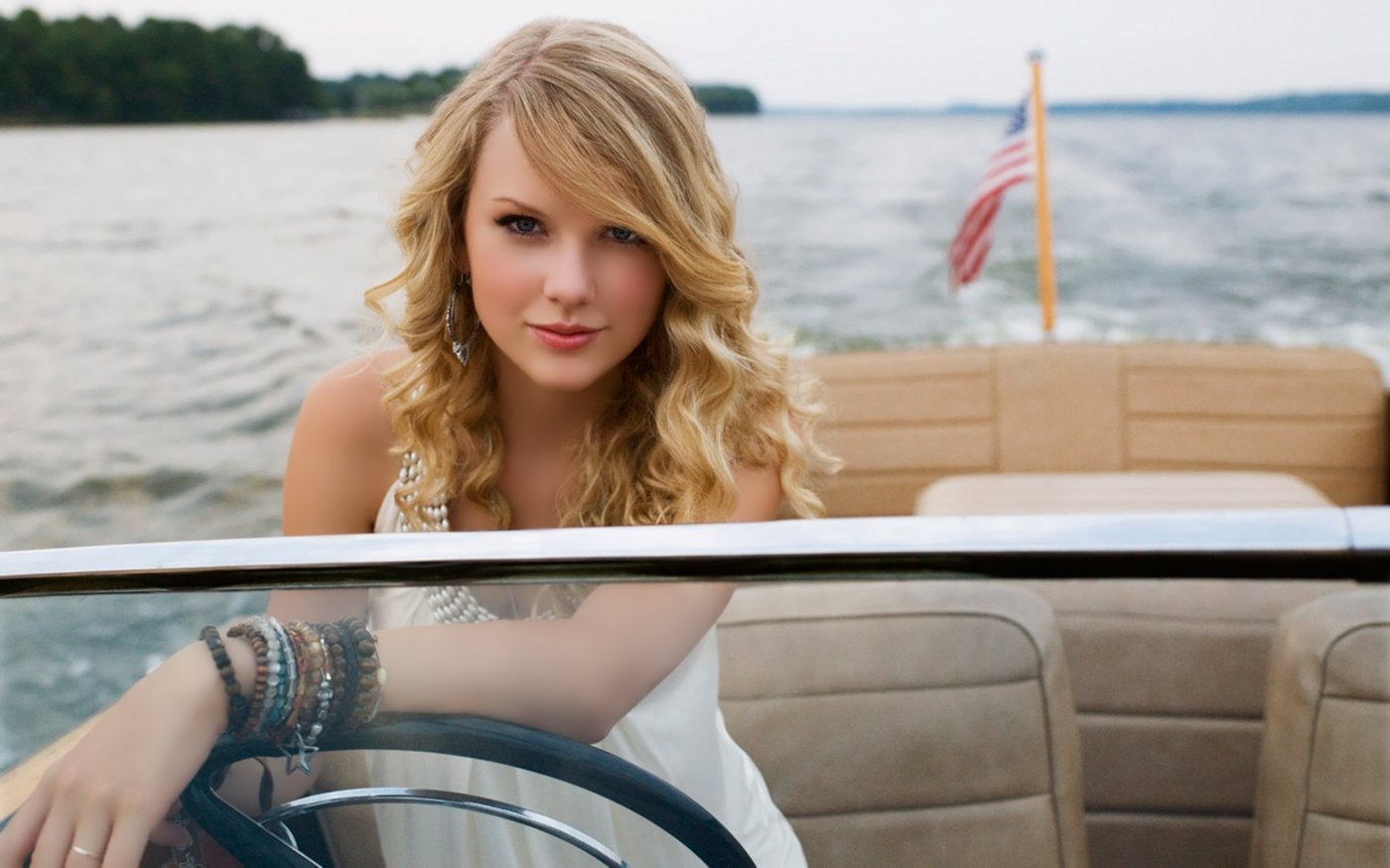 Taylor Swift  Photoshoot