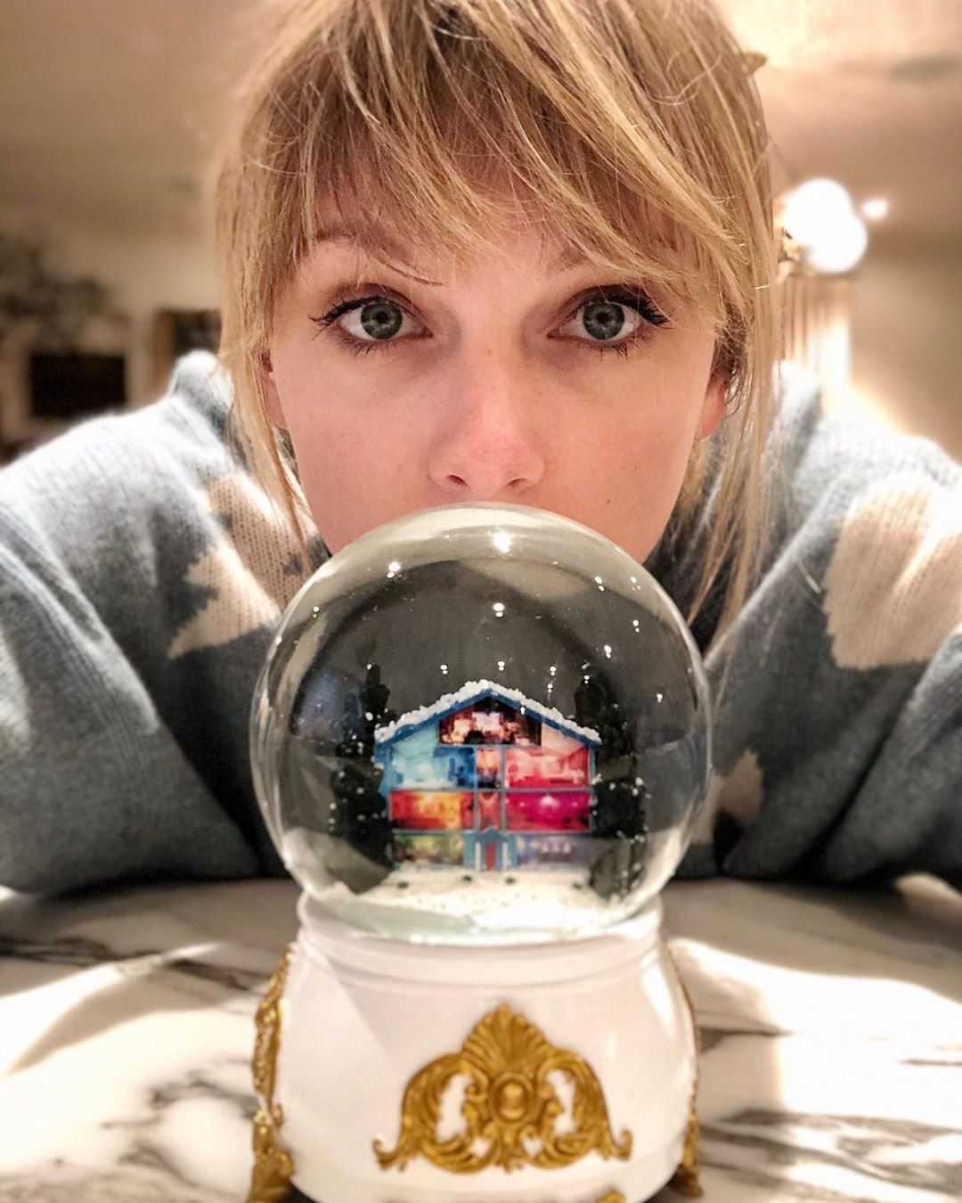 Taylor Swift  Photoshoot