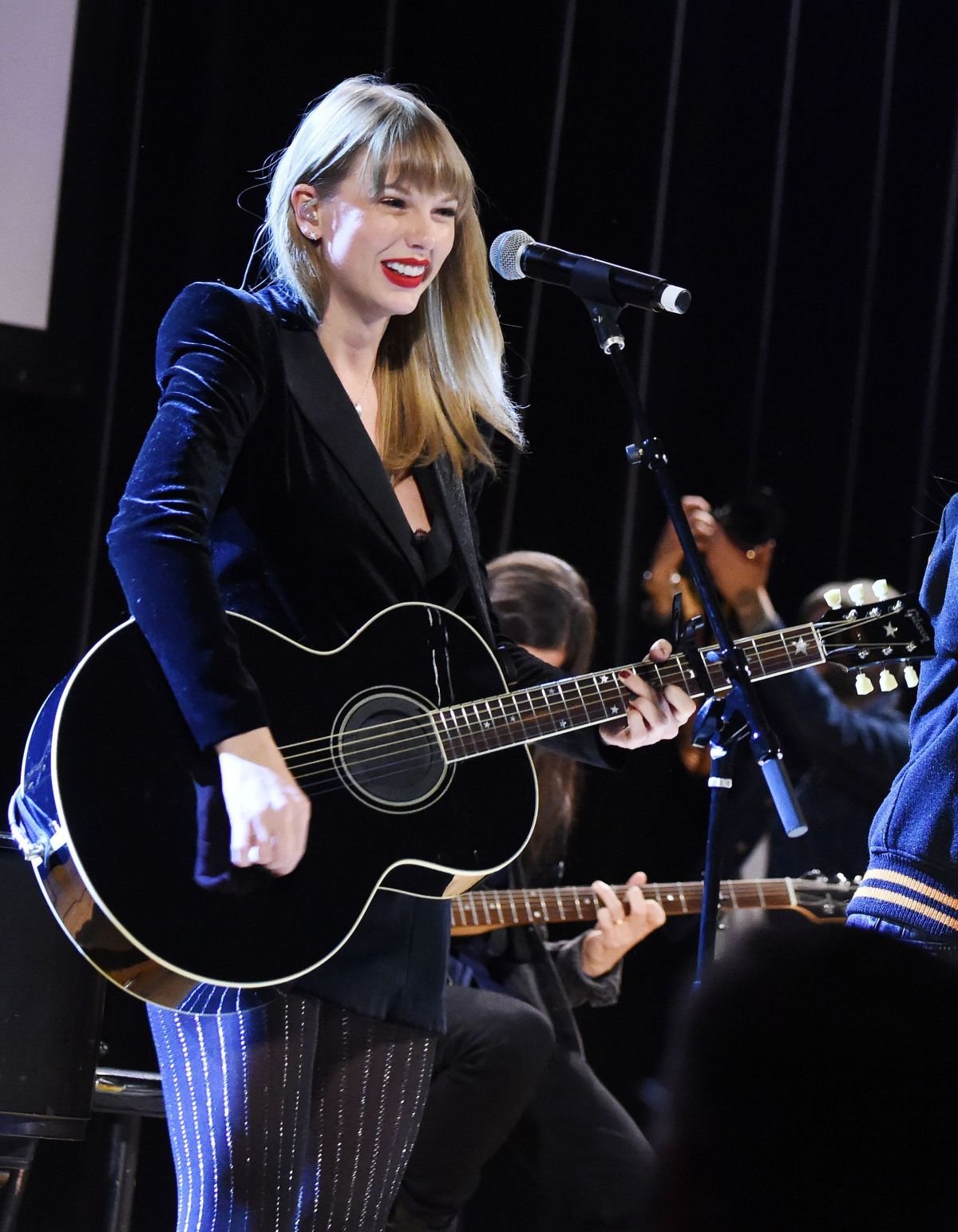 Taylor Swift  Photoshoot