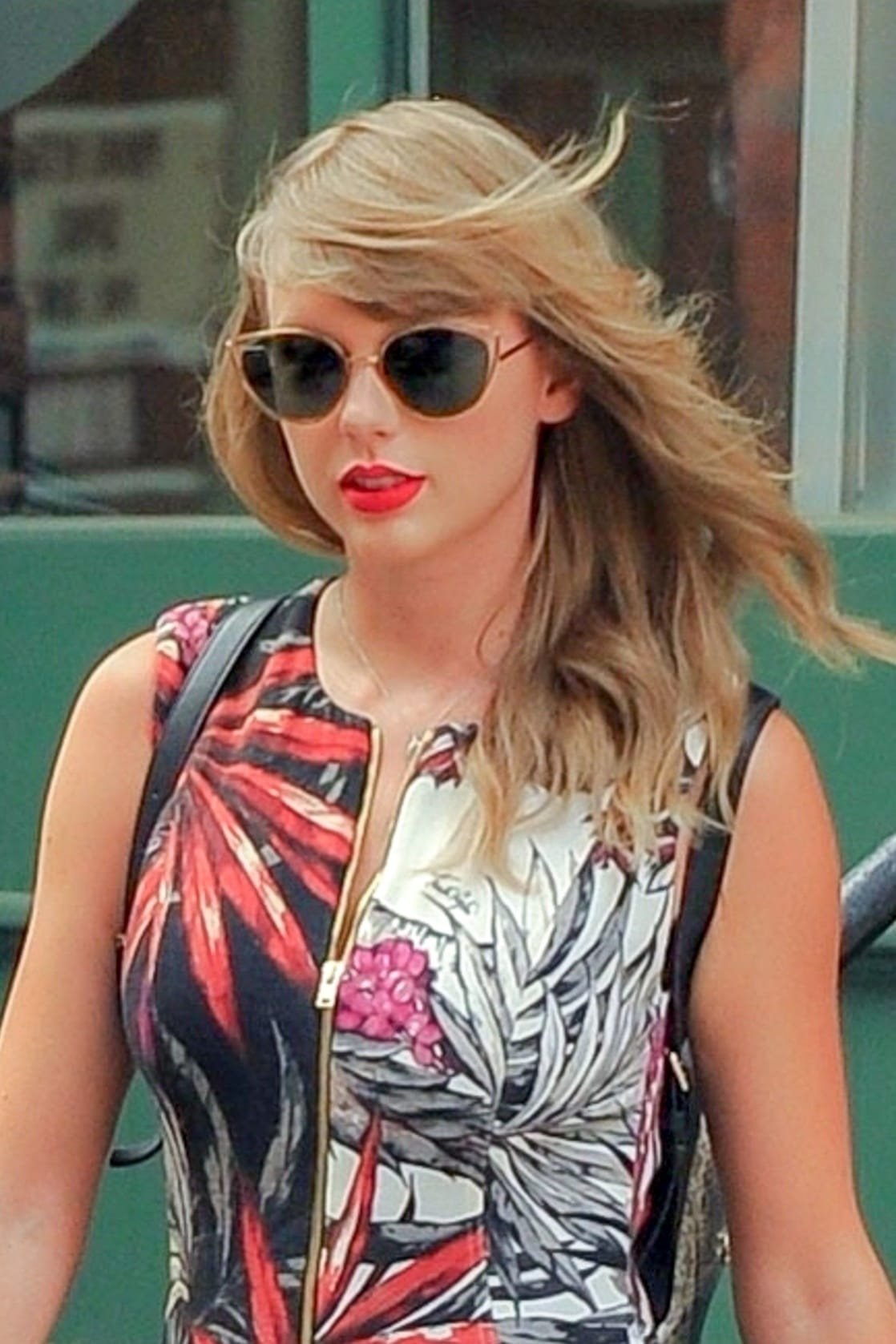 Taylor Swift  Photoshoot