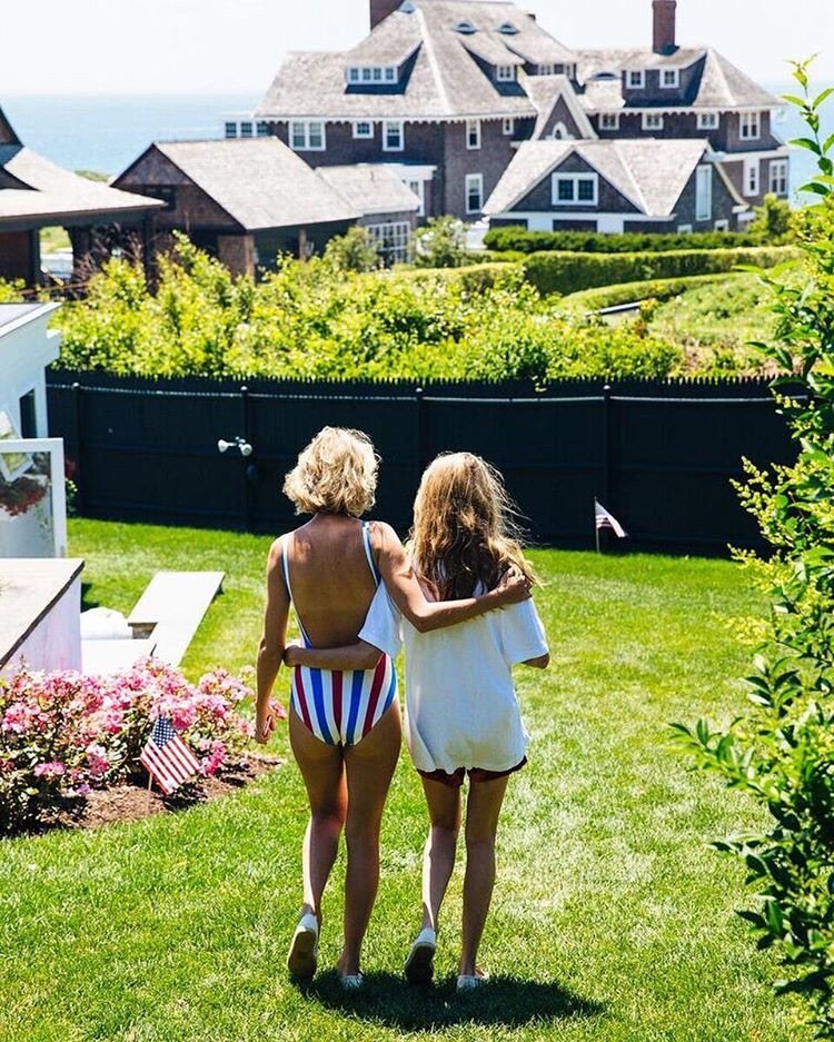 Taylor Swift  Photoshoot
