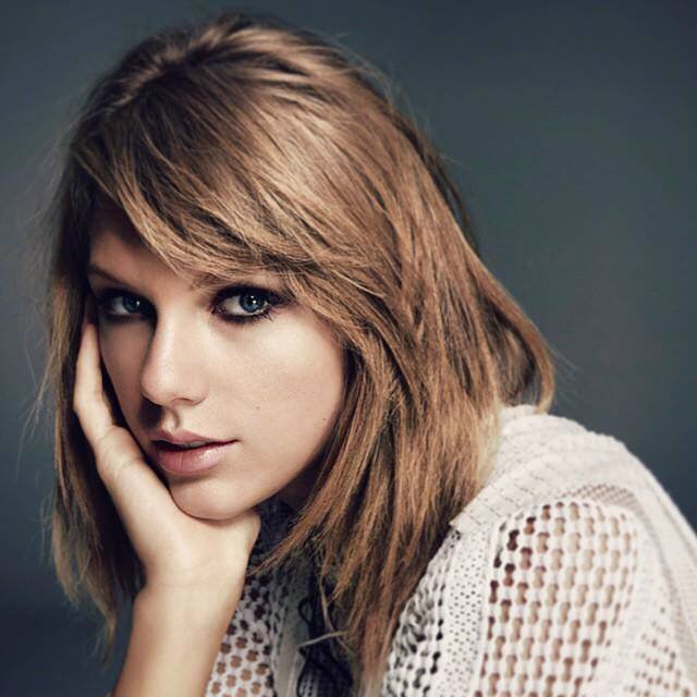 Taylor Swift  Photoshoot