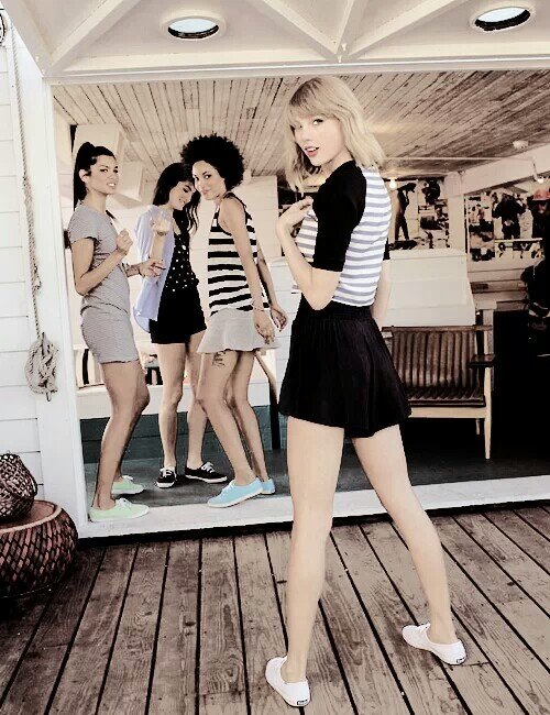 Taylor Swift  Photoshoot