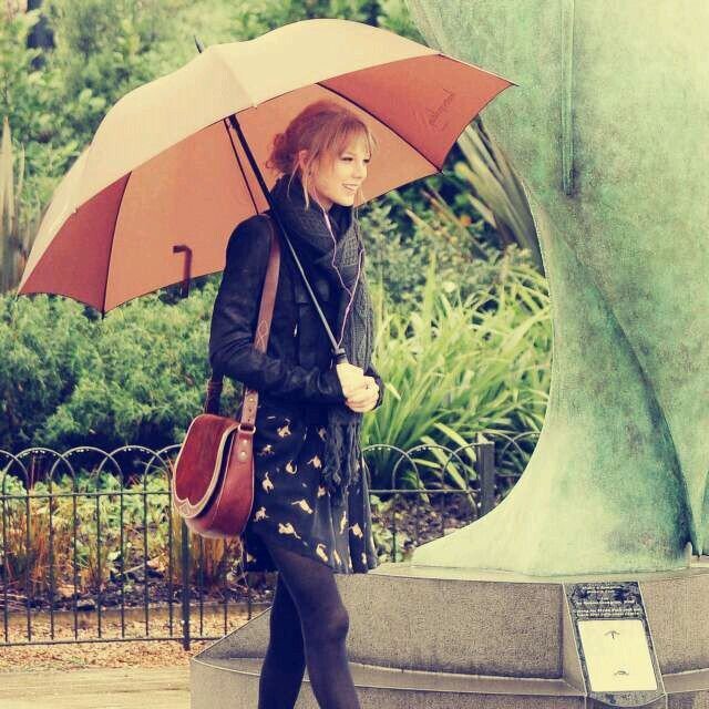 Taylor Swift  Photoshoot