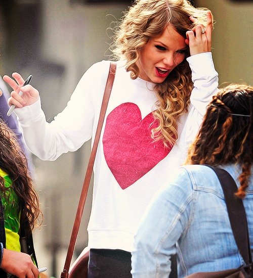 Taylor Swift  Photoshoot