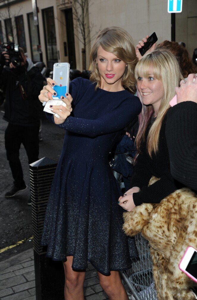 Taylor Swift  Photoshoot