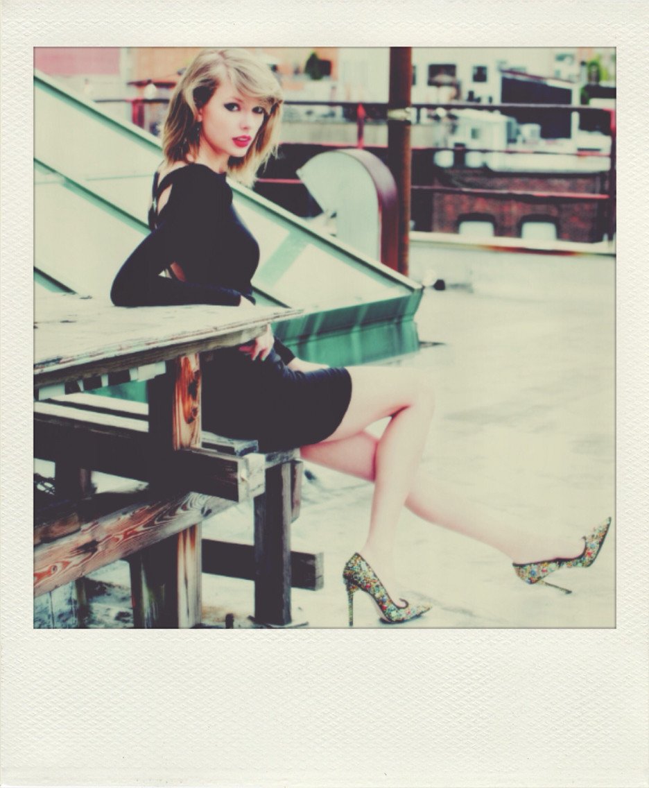 Taylor Swift  Photoshoot