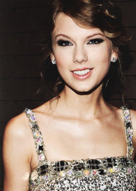 Taylor Swift  Photoshoot