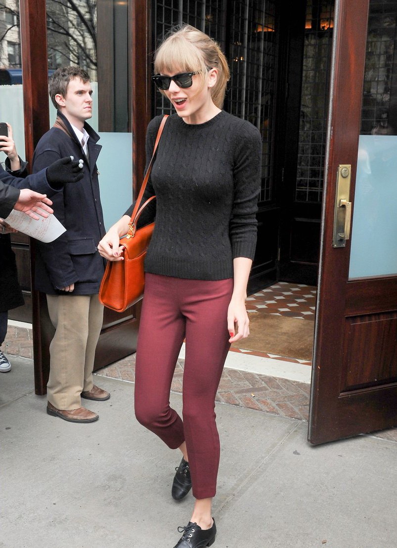 Taylor Swift  Photoshoot