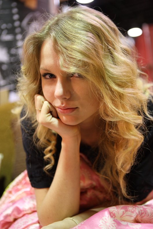 Taylor Swift  Photoshoot