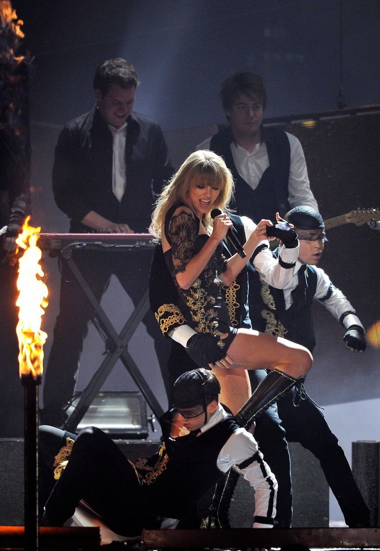 Taylor Swift  Photoshoot