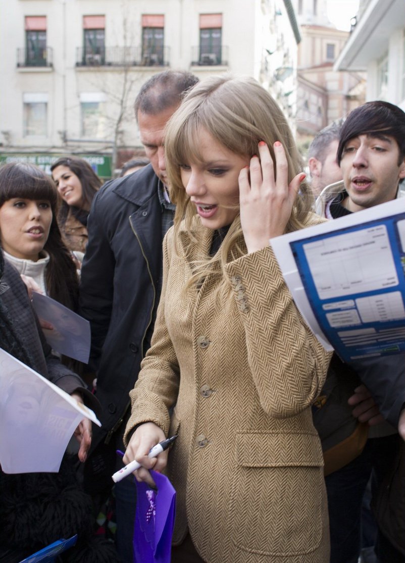 Taylor Swift  Photoshoot