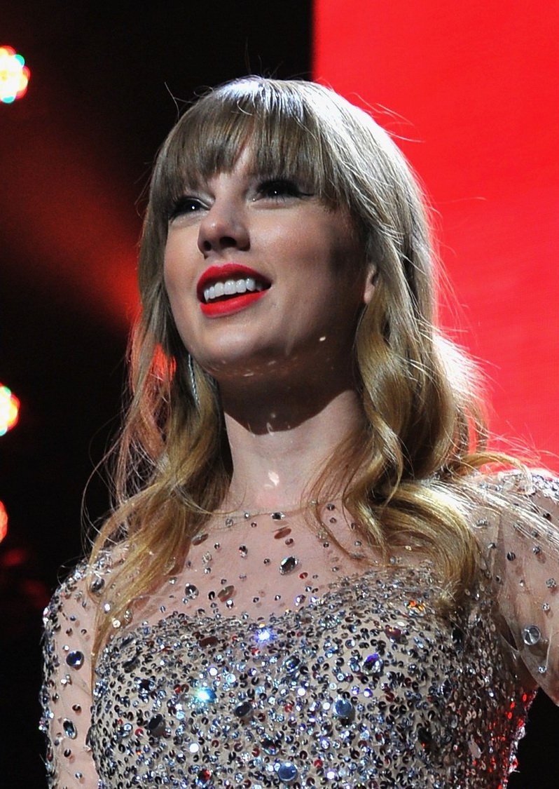 Taylor Swift  Photoshoot