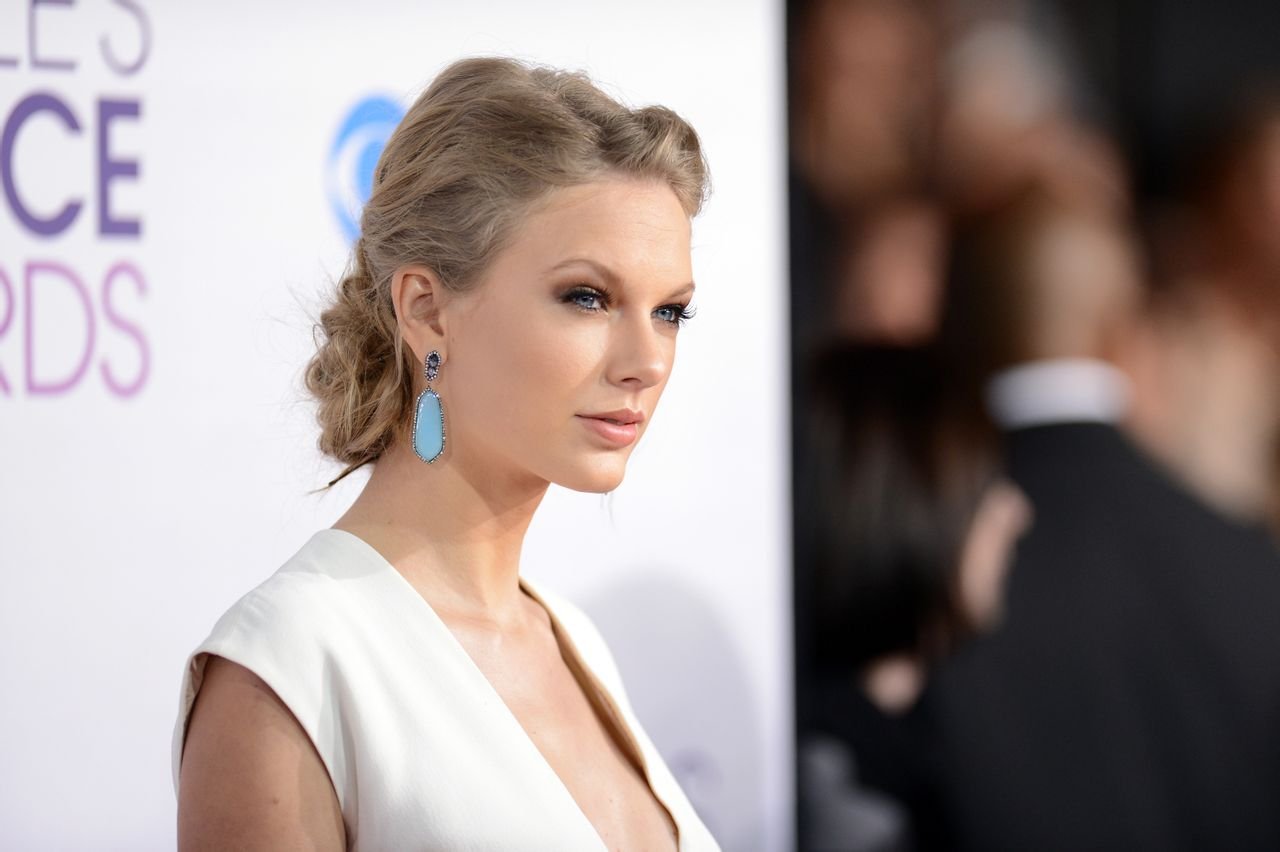 Taylor Swift  Photoshoot