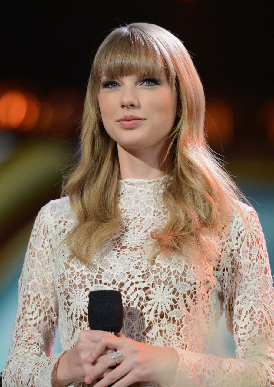 Taylor Swift  Photoshoot