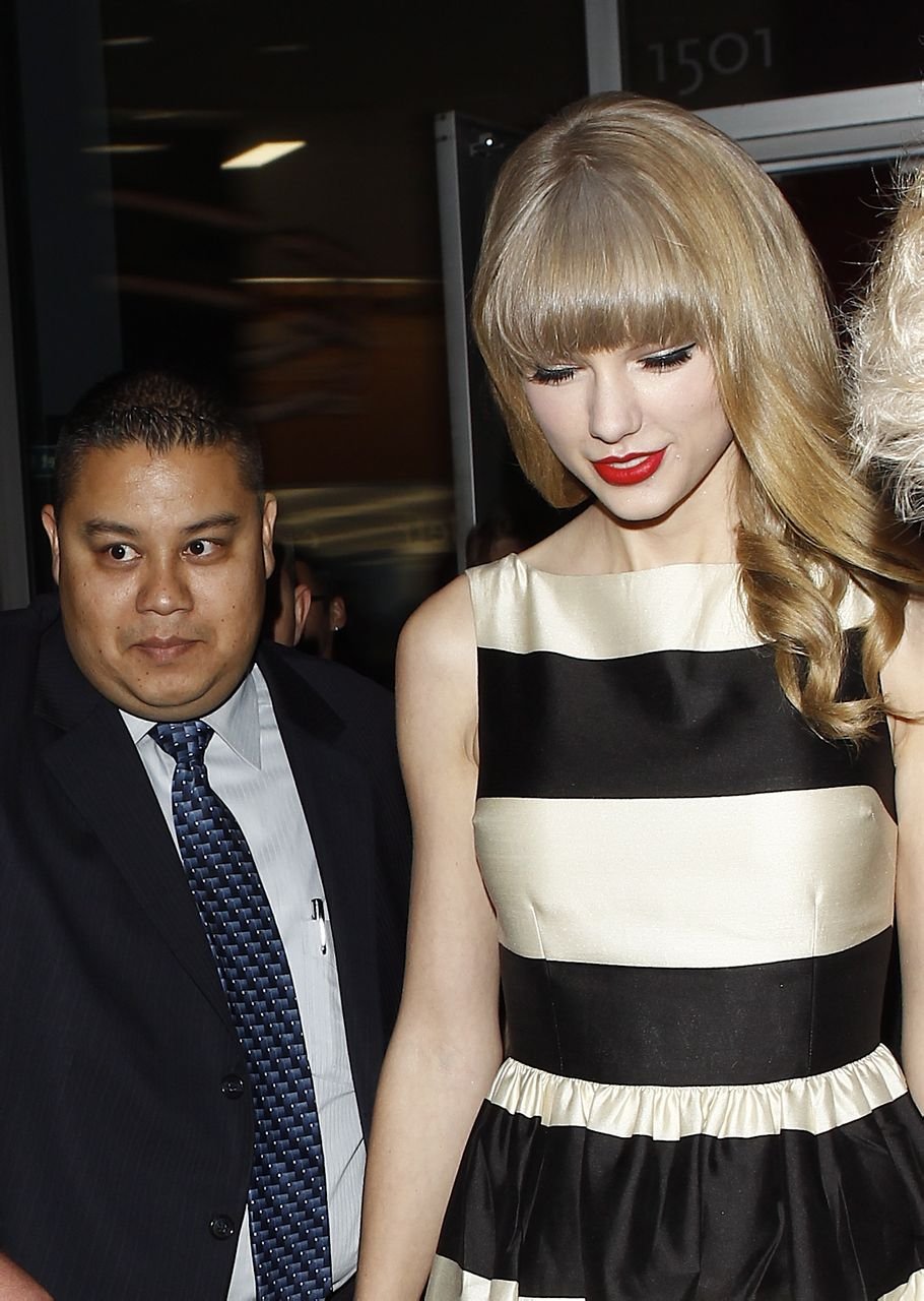 Taylor Swift  Photoshoot