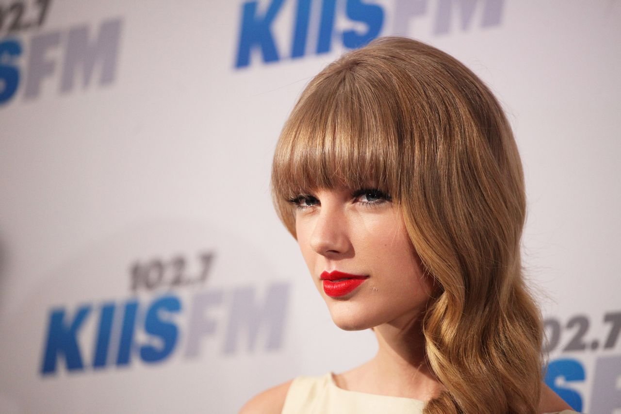 Taylor Swift  Photoshoot
