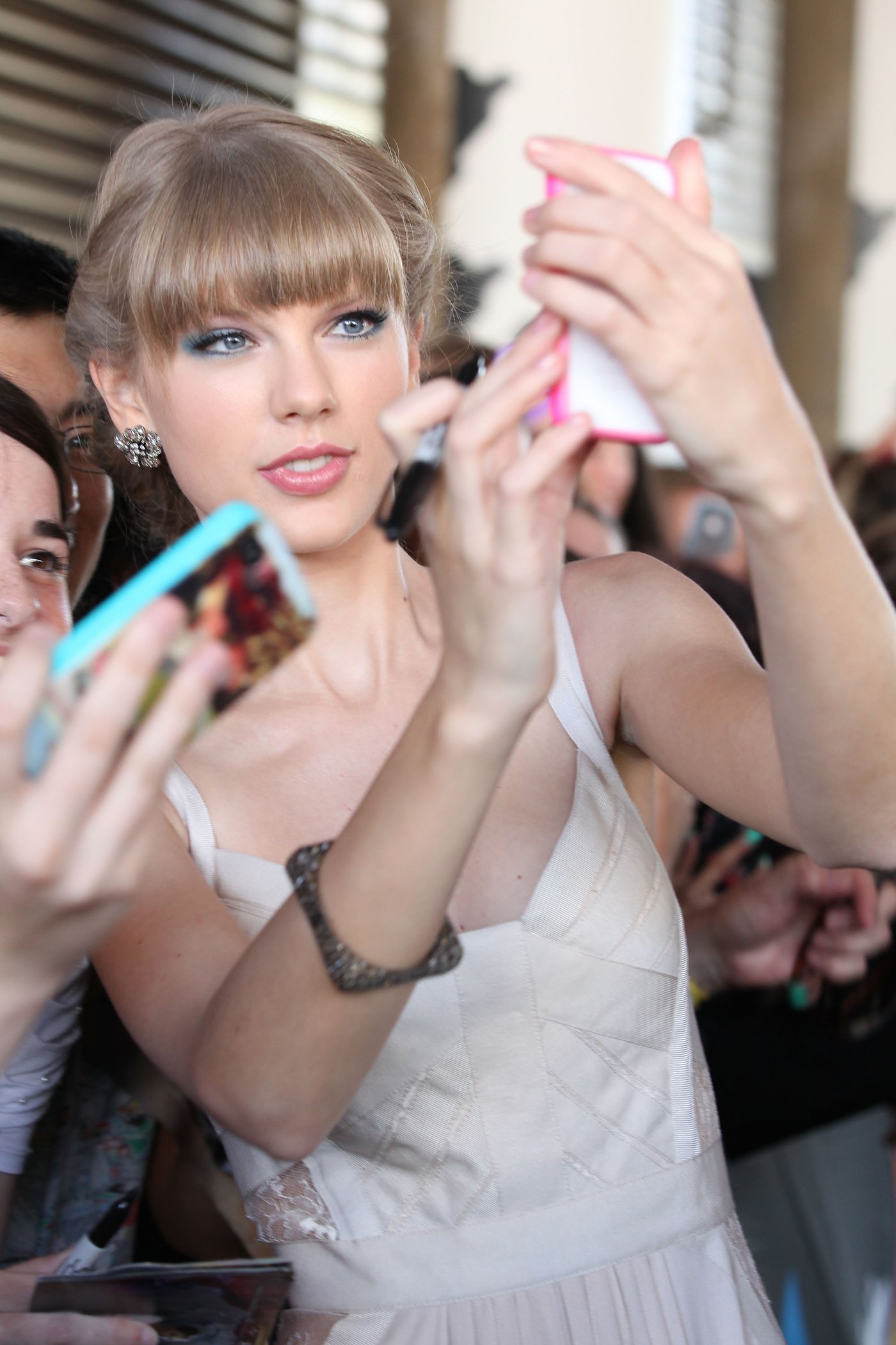 Taylor Swift  Photoshoot