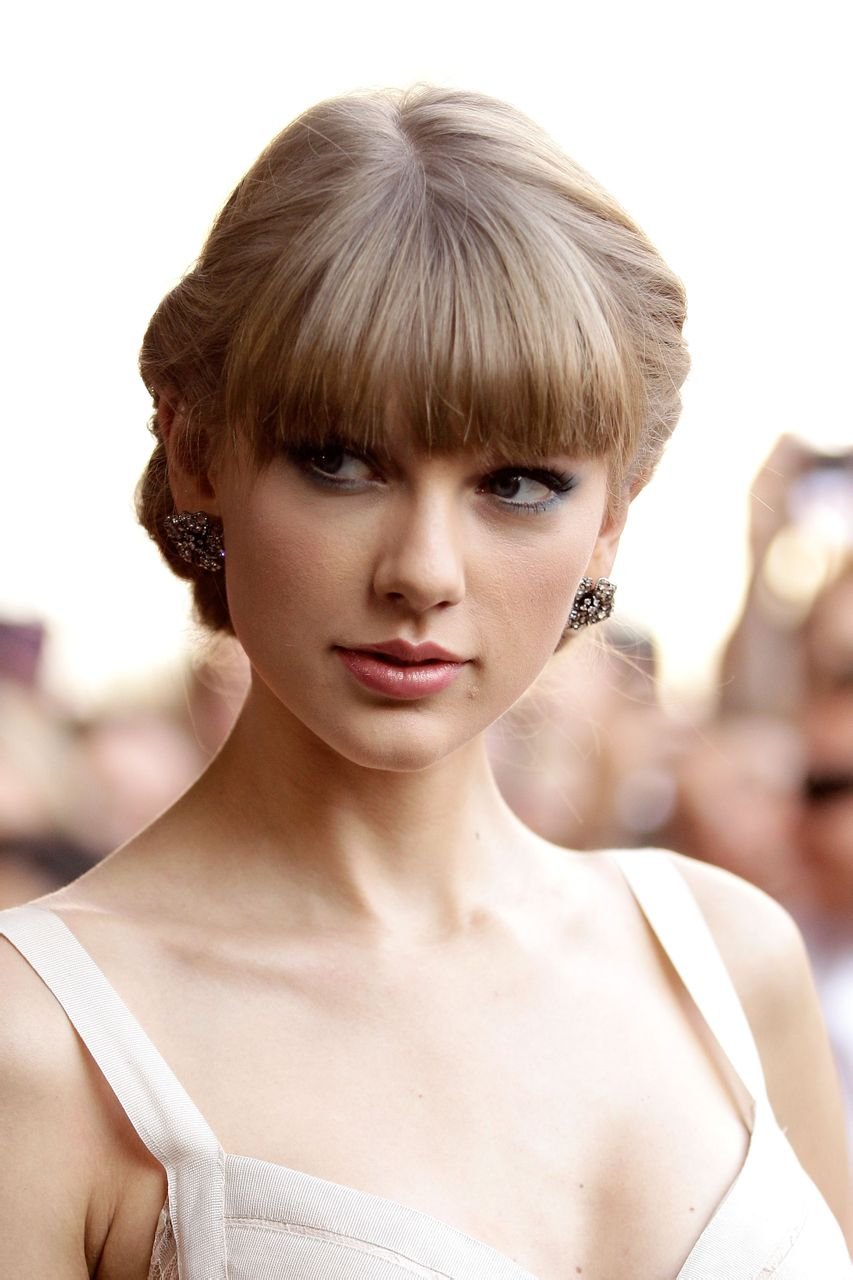 Taylor Swift  Photoshoot