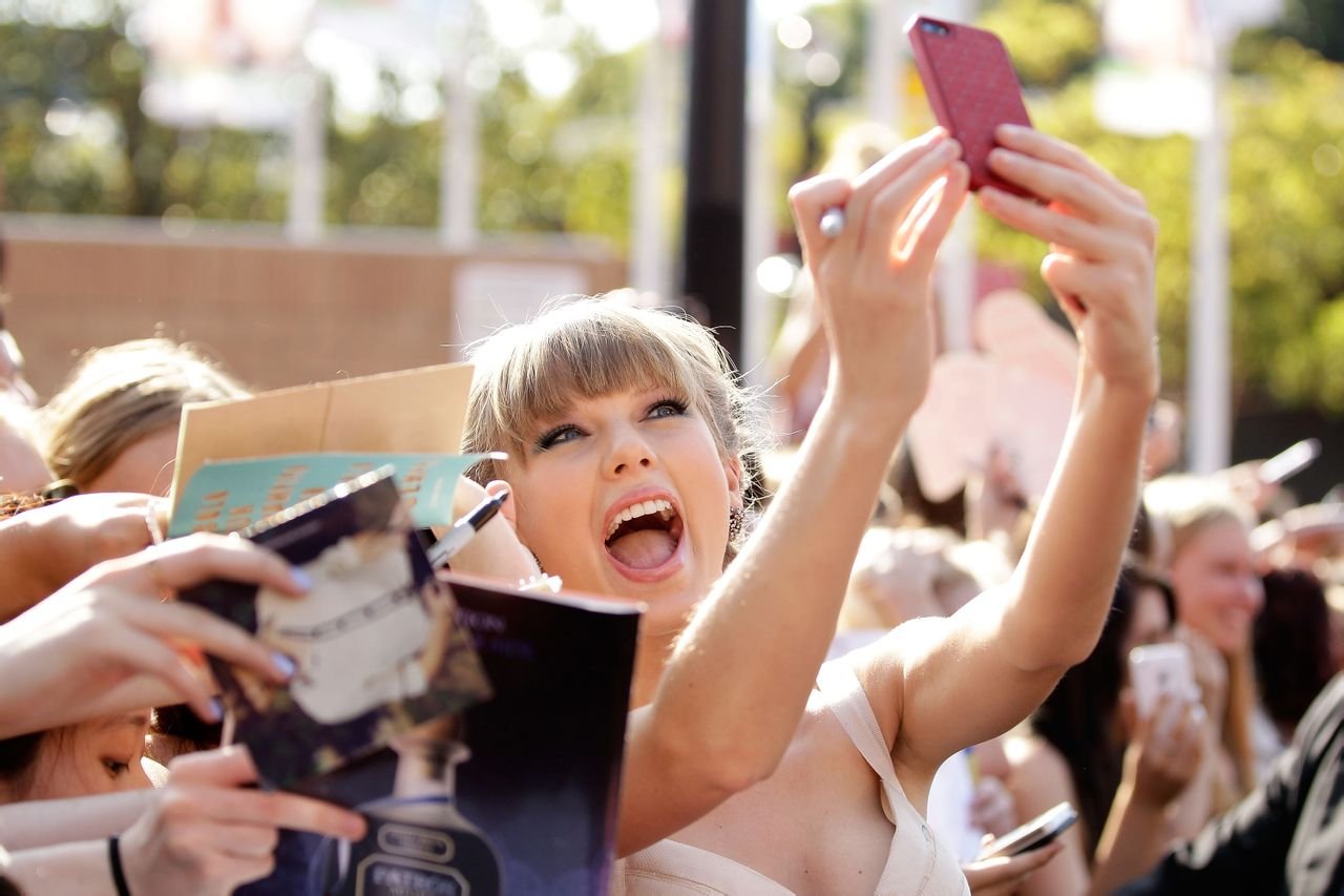 Taylor Swift  Photoshoot