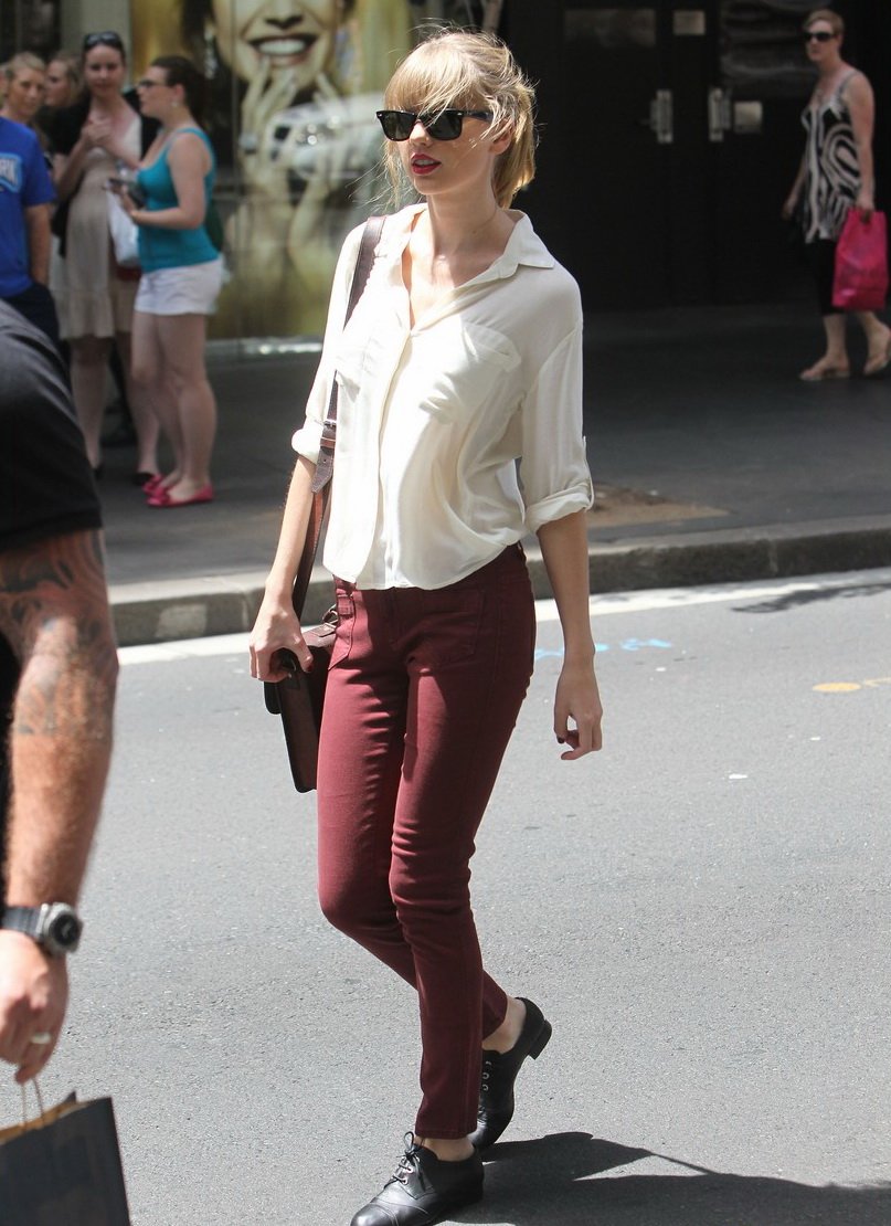 Taylor Swift  Photoshoot