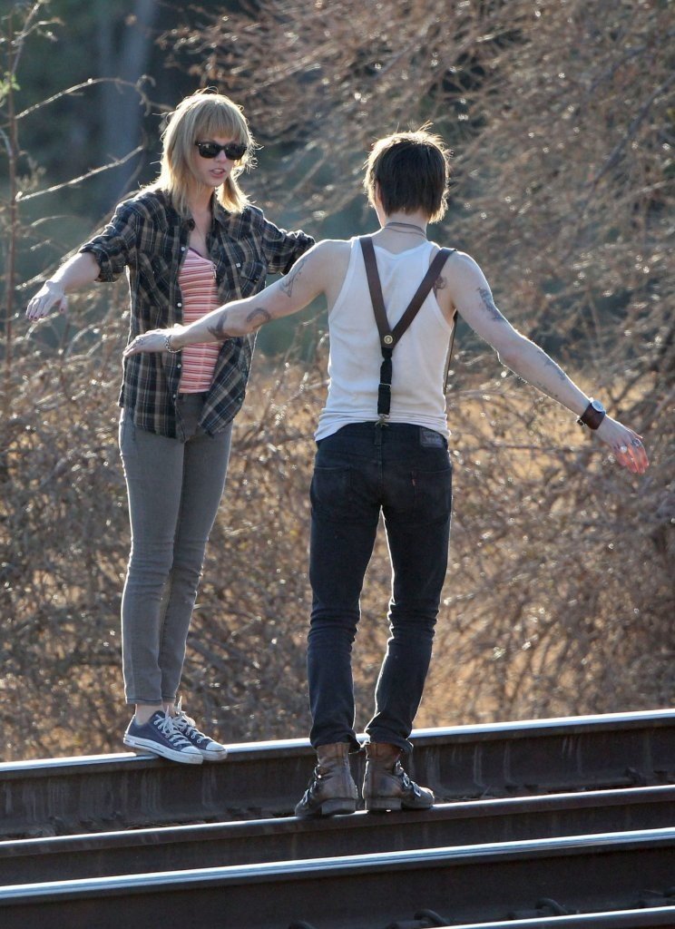 Taylor Swift  Photoshoot