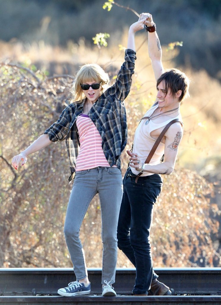 Taylor Swift  Photoshoot