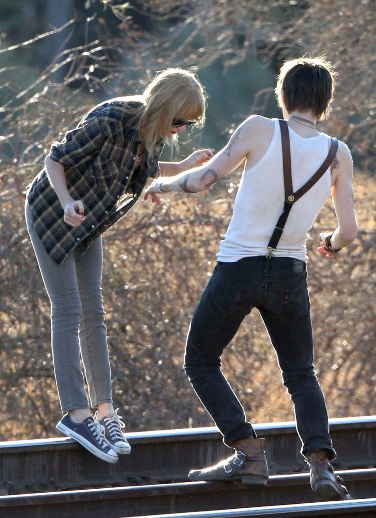 Taylor Swift  Photoshoot