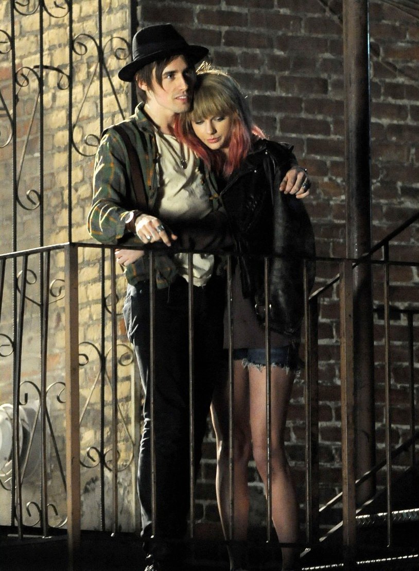 Taylor Swift  Photoshoot