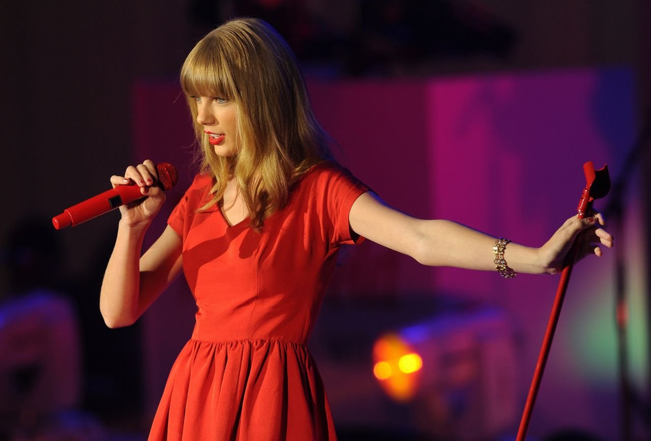 Taylor Swift  Photoshoot