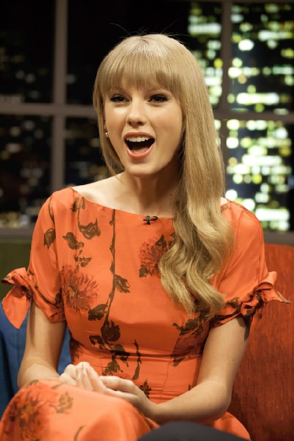 Taylor Swift  Photoshoot