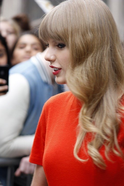 Taylor Swift  Photoshoot