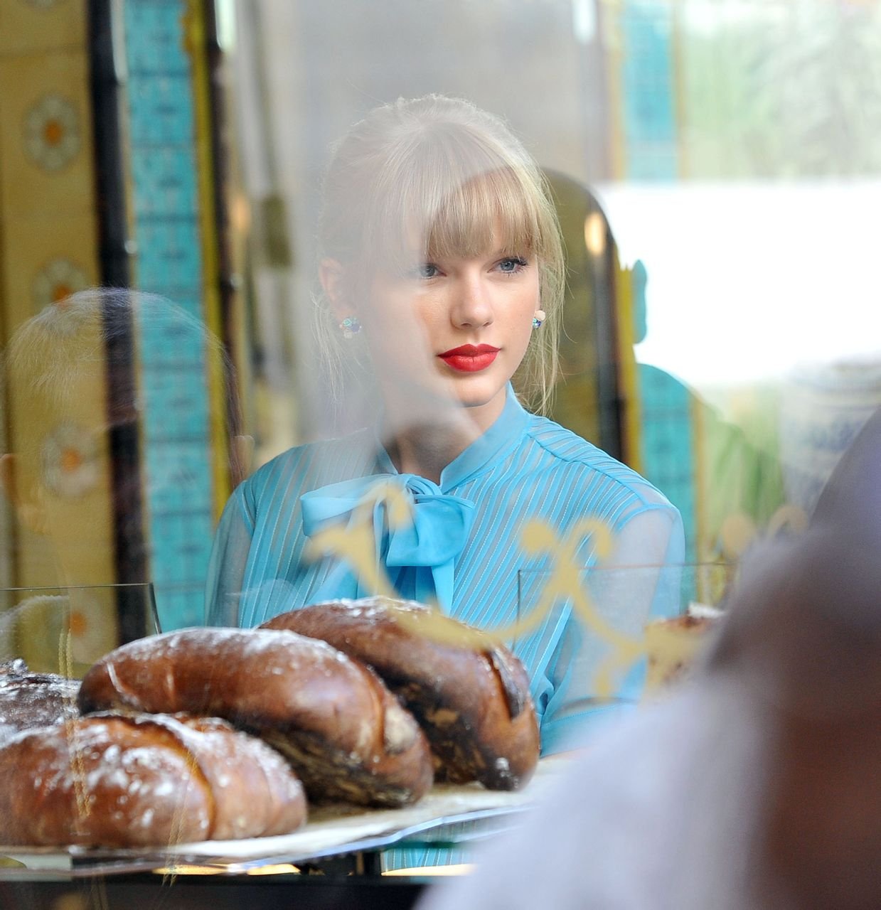 Taylor Swift  Photoshoot