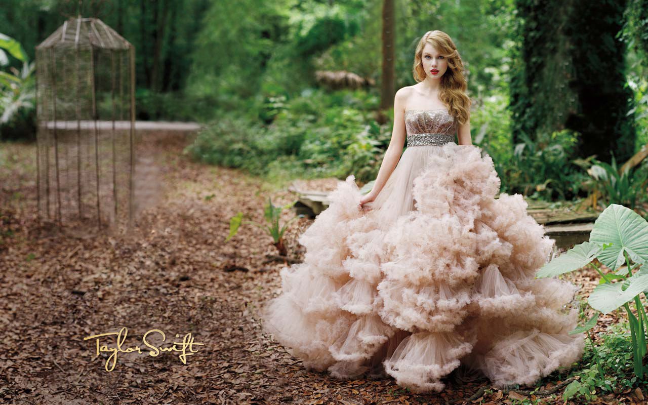 Taylor Swift  Photoshoot