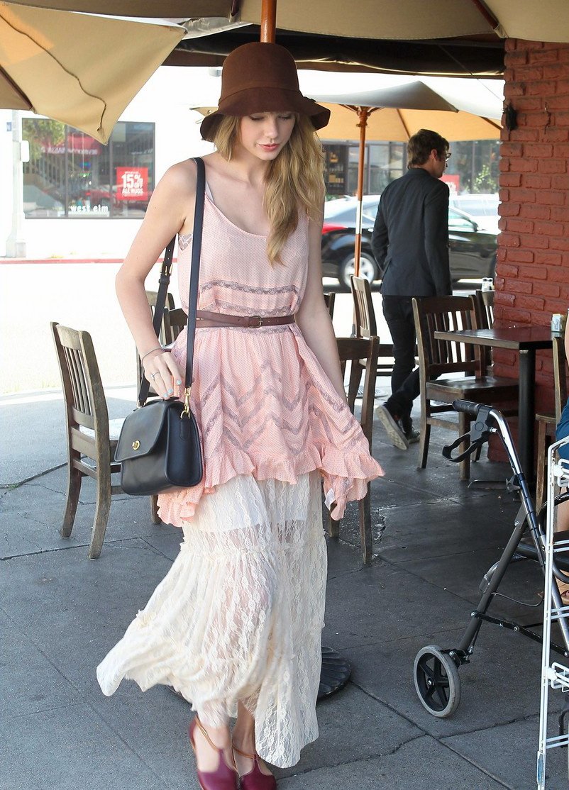 Taylor Swift  Photoshoot