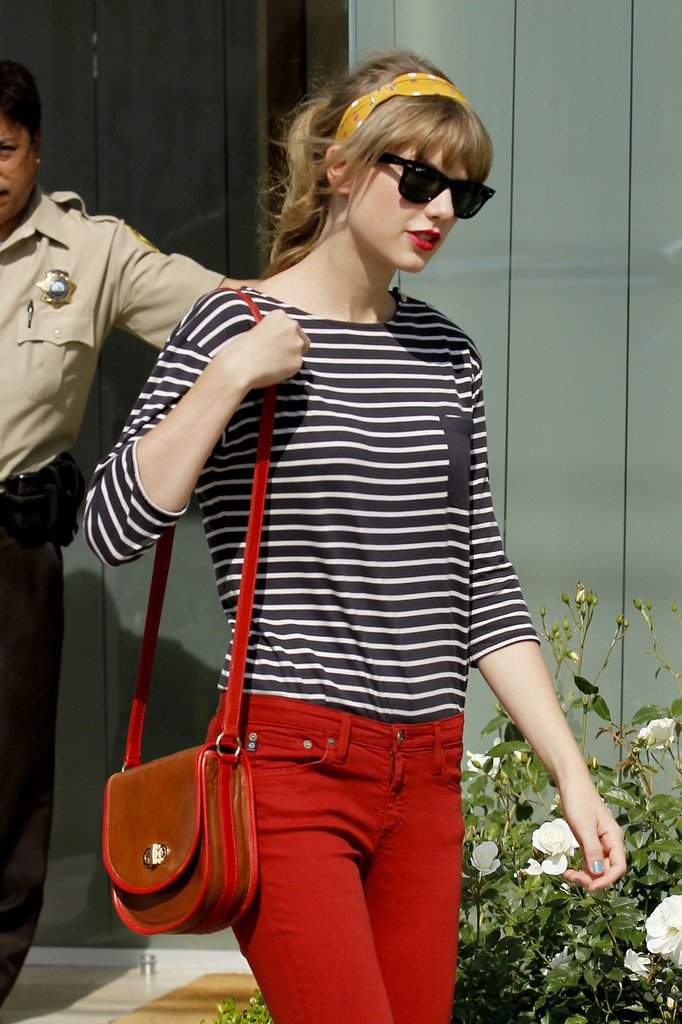 Taylor Swift  Photoshoot