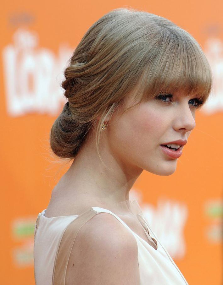 Taylor Swift  Photoshoot